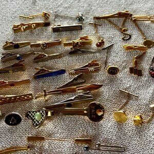 Lot of 37 Vintage Tie Clips/Pins/Collar Bars